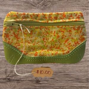 Yellow and green coin purse